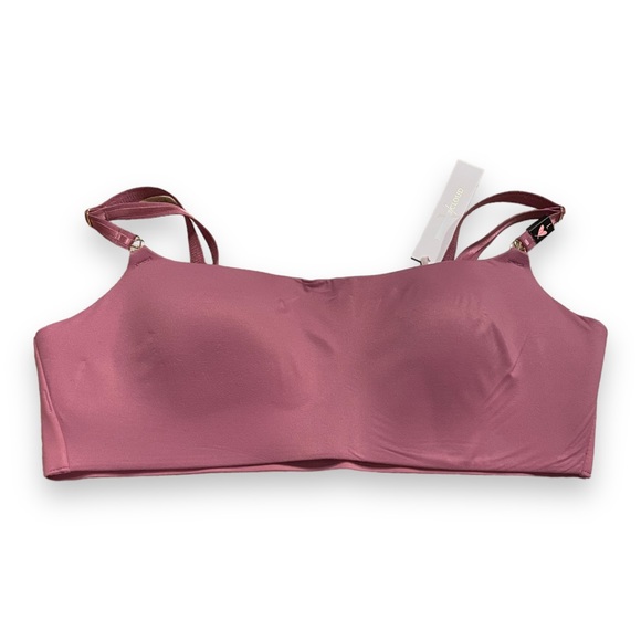 Victoria's Secret Other - Victoria's Secret Freedom Cloud Lightly Lined Bra